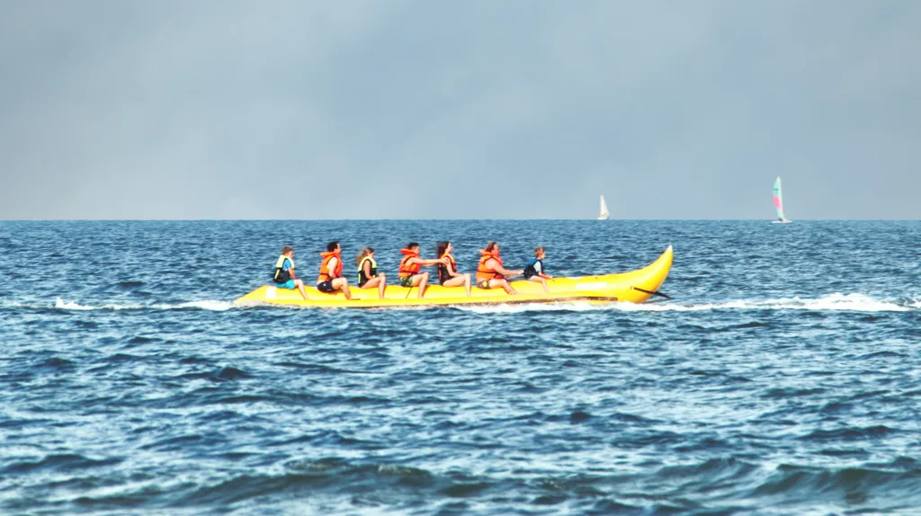 Banana-Boat-Ride-in-pondicherry